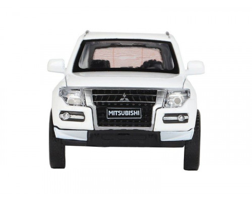 Машина АВТОПАНОРАМА Mitsubishi Pajero 4WD Tubro, белый, 1/33, свет, звук, в/к 17,5*13,5*9 см