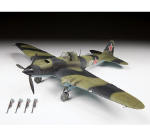 Сборная модель ZVEZDA Советский штурмовик "Ил-2" обр. 1942 года, 1/48