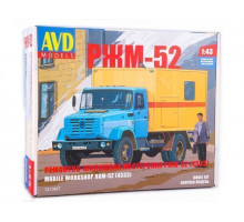 Сборная модель AVD Ремонтно-жилищная мастерская РЖМ-52 (4333), 1/43