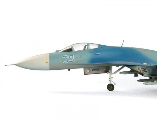 Сборная модель ZVEZDA Советский истребитель Су-27, 1/72