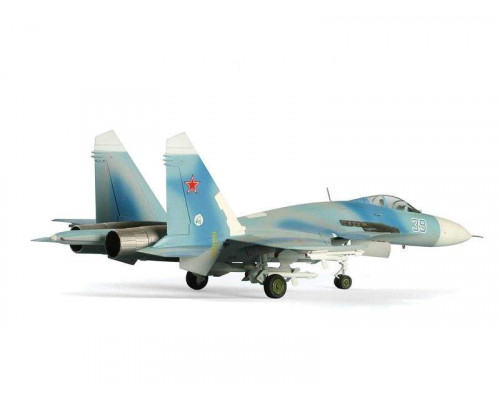 Сборная модель ZVEZDA Советский истребитель Су-27, 1/72