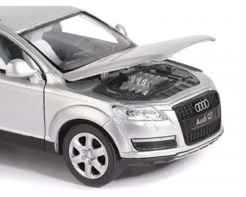 Машина АВТОПАНОРАМА Audi Q7, серебряный, 1/32, свет, звук, инерция, в/к 17,5*13,5*9 см