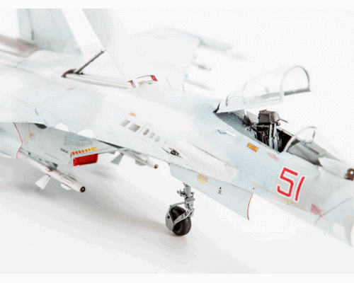 Сборная модель ZVEZDA Российский истребитель Су-27СМ, 1/72