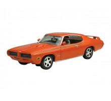 Машина Motormax 1:24 Pontiac GTO Judge в/к