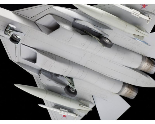 Сборная модель ZVEZDA Российский истребитель пятого поколения Су-57, 1/72