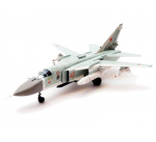 Сборная модель ZVEZDA Советский фронтовой бомбардировщик Су-24, 1/72