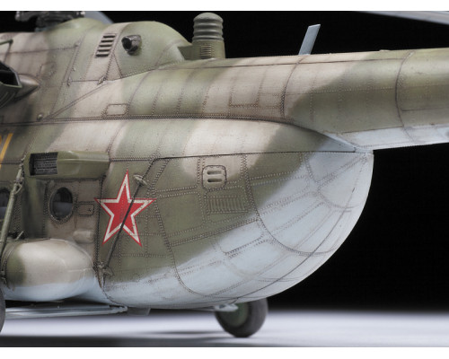 Сборная модель ZVEZDA Советский многоцелевой вертолёт Ми-8МТ, 1/48