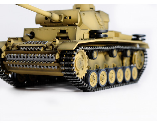 Р/У танк Taigen 1/16 Panzerkampfwagen III (Германия) дым, свет (для ИК боя) V3 2.4G RTR пустыня