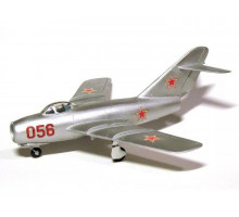 Сборная модель ZVEZDA Советский истребитель МиГ-15, 1/72