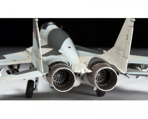 Сборная модель ZVEZDA Многоцелевой фронтовой истребитель МиГ-29 СМТ, 1/72