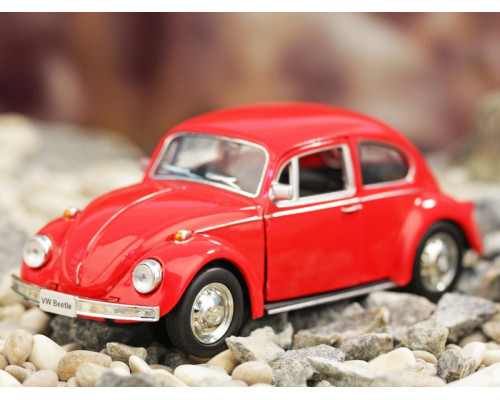 Машина Ideal 1:30-39 Volkswagen Beetle (блест. метал. фиолет.)